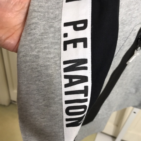 P.E Nation Unisex Hoodie with Kangaroo Pockets with Zips Large - Picture 4 of 12